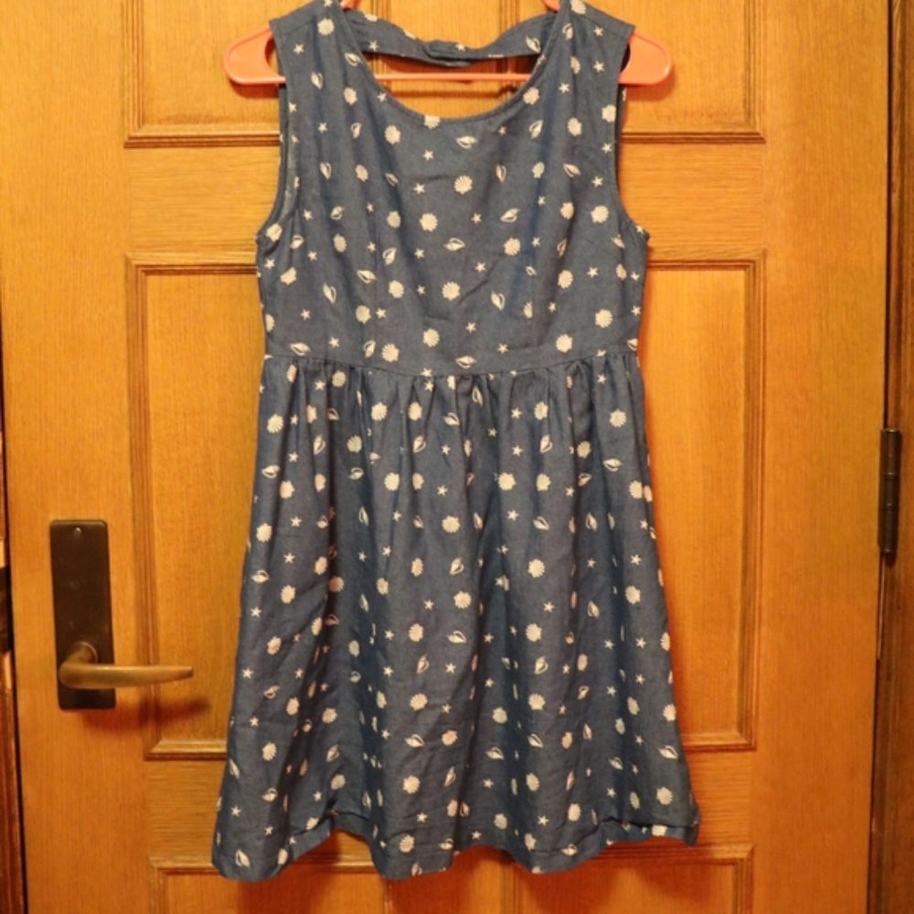 Modcloth Kling Seashell Chambray Denim Dress M